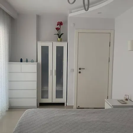 Fully Equipped, New&Cozy Apt. 300M To The Beach * Alanya