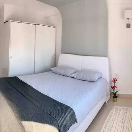 Апартаменты Fully Equipped, New&Cozy Apt. 300M To The Beach Алания